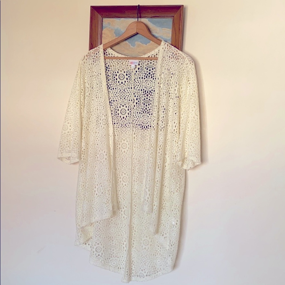 LULAROE Lindsay kimono in cream